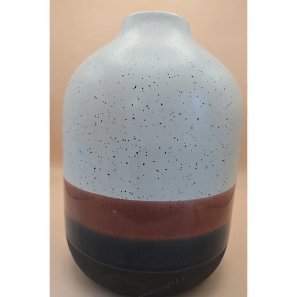 Stoneware Flower Vase Michael Wainwright 9.5